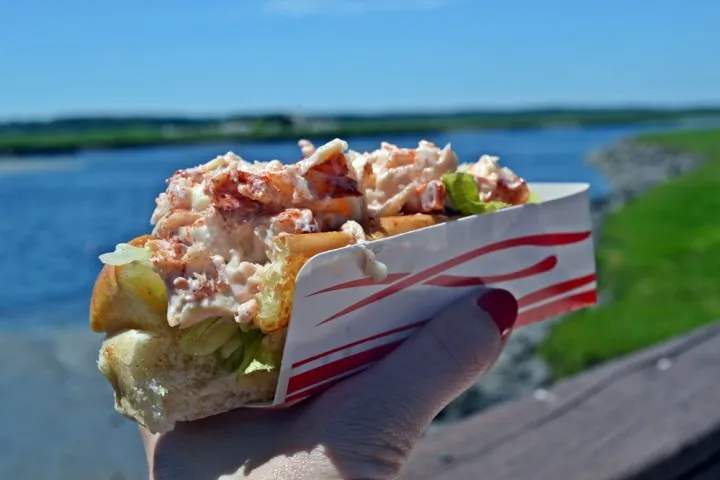 Dockside and Delicious: A Five-Lake Lunch Crawl Through New Hampshire's Lake Region
